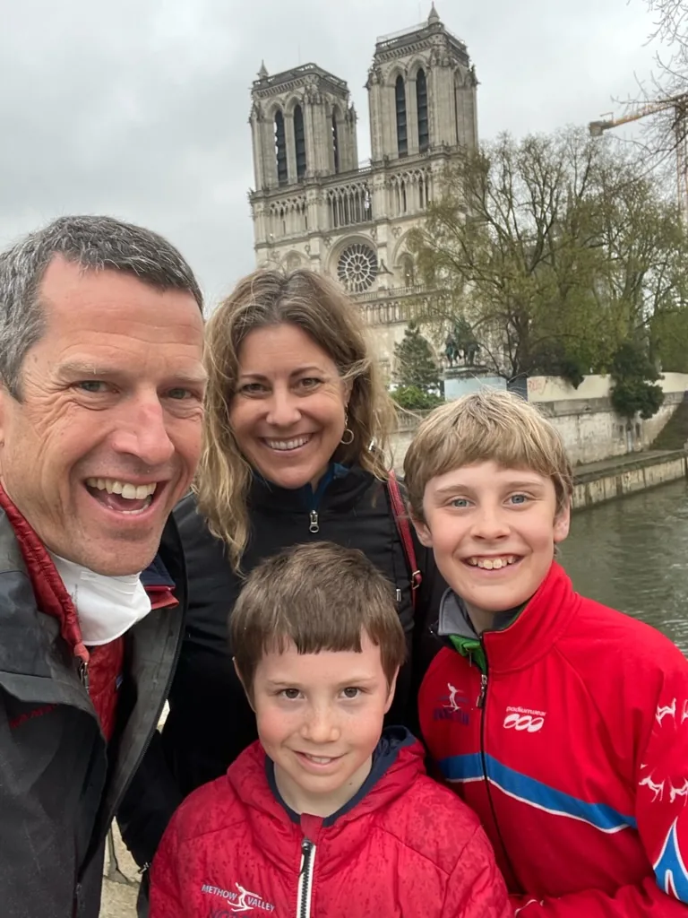 Shannon Huffman Polson and her family in front of Notre-Dame in Paris